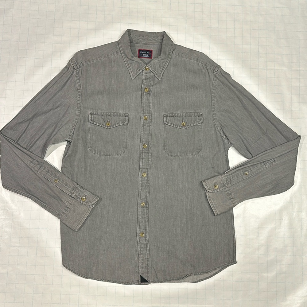 Untuckit Medium Button Down Shirt - image 1
